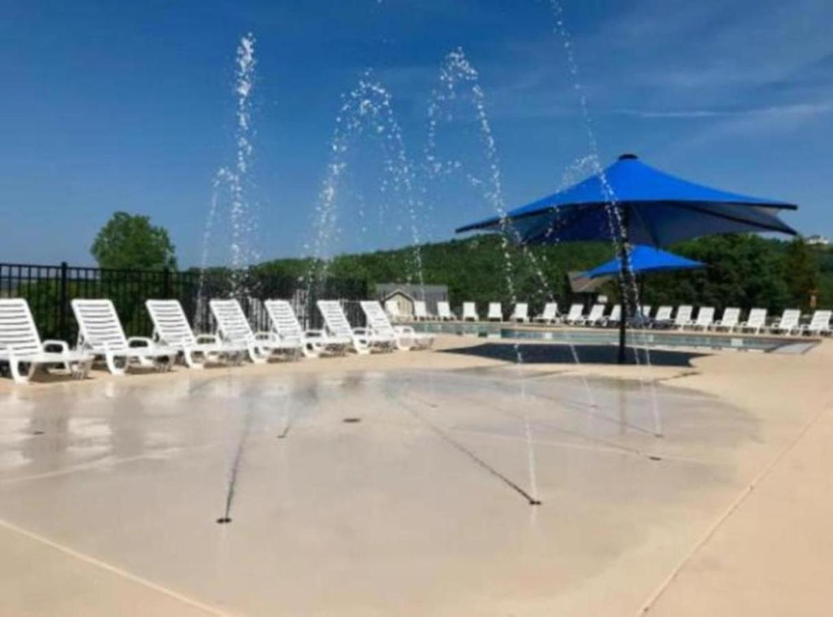 Premier Retreat With Hot Tub, Theater & Pool Table Villa Hollister Exteriör bild