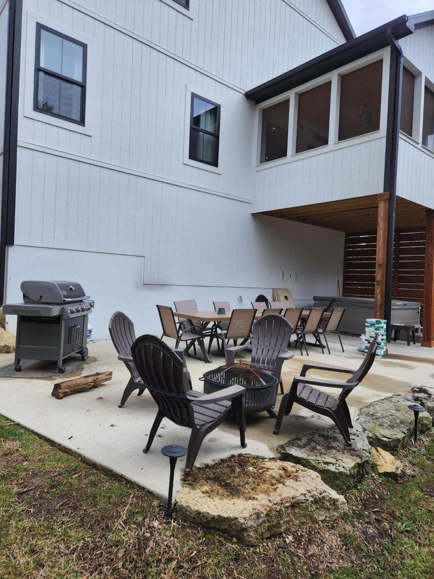 Premier Retreat With Hot Tub, Theater & Pool Table Villa Hollister Exteriör bild